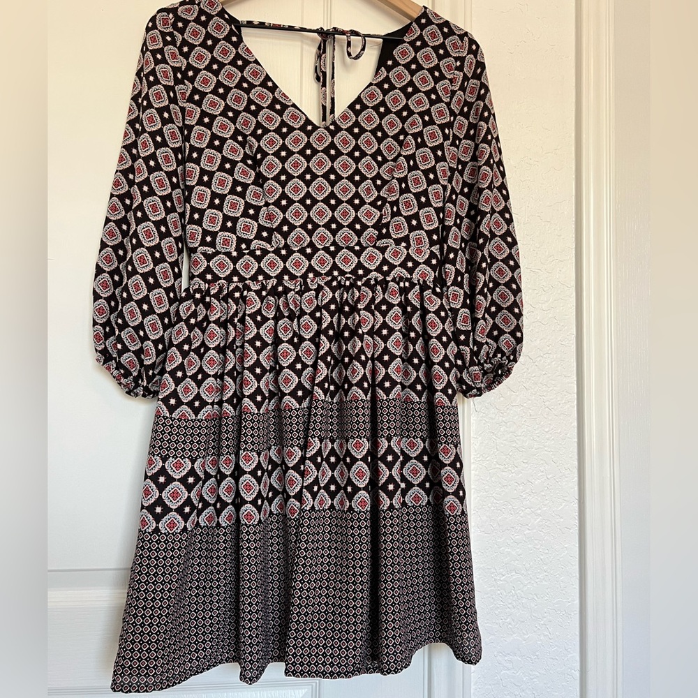 Gianni Bini Open Back Geometric Print Mini Dress | size S